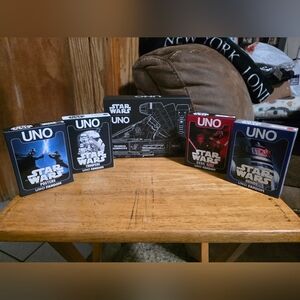 New Lot of 5 Boxes of Star Wars Uno Card Game